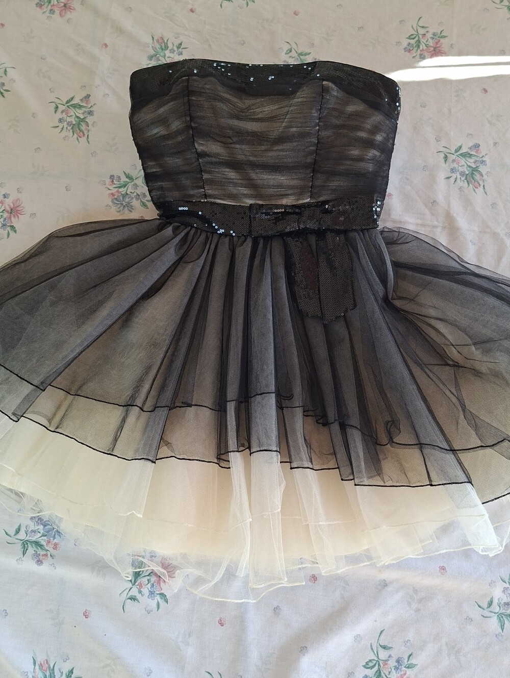 Vintage Betsey Johnson Sequin Tulle Party/Homecoming Dress